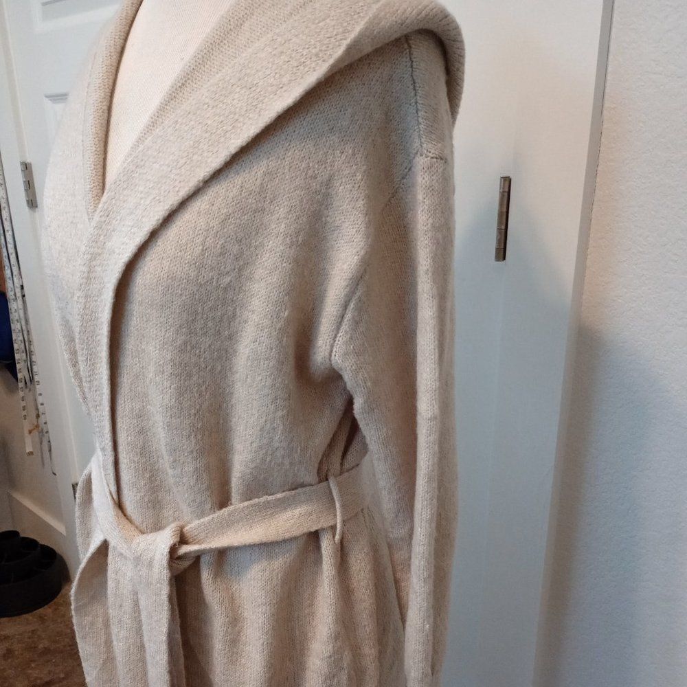 Double Zero Beige Oversized Hooded Cardigan Size S